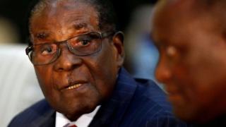 Zimbabwe : une américaine arrêtée pour un "tweet anti-Mugabe"