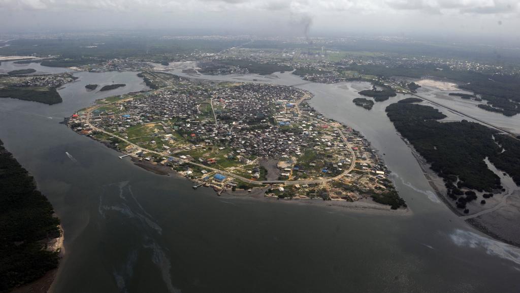 Nigeria: un otage britannique tué, trois autres libérés