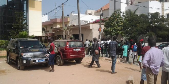 Sénégal-Afrique du Sud: pénurie de billets au siège de la fédération football Sénégalaise (Images)