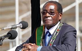 ​Zimbabwe: le président Mugabe apparait en public pour la première fois depuis le coup de force de l’armée