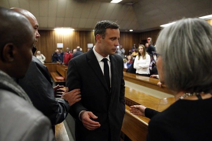 Urgent-Afrique du Sud: Oscar Pistorius condamné en appel à 13 ans et 5 mois de prison