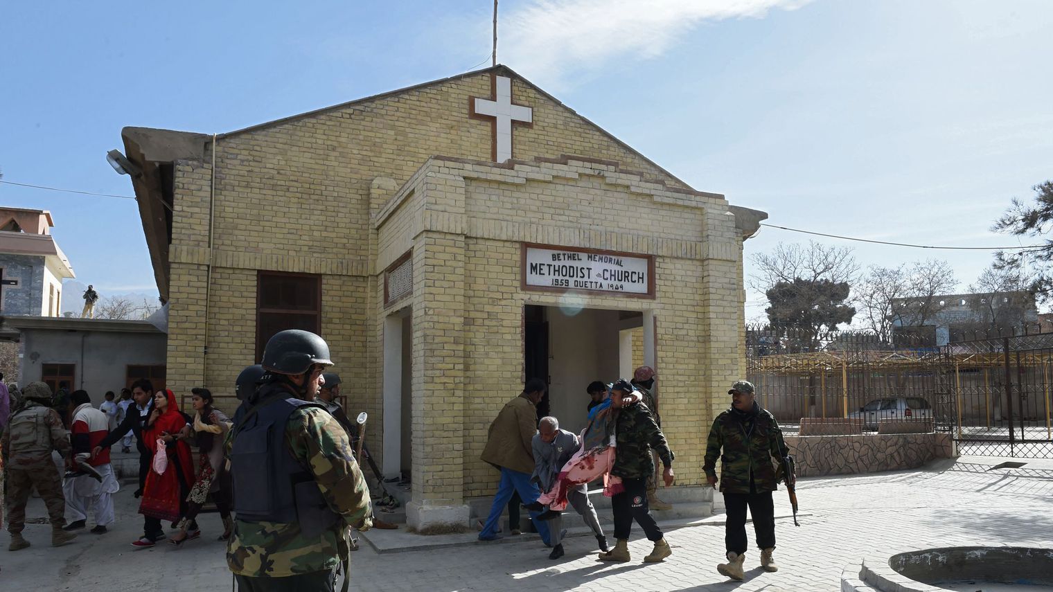 Pakistan : Au moins 5 morts dans l'attaque suicide d'une église