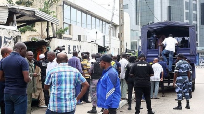Au Gabon, il voulait "tuer des blancs"