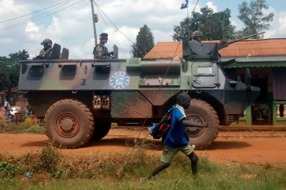 Viols d'enfants par des soldats en Centrafrique : Possibles mais sans coupables, dit la justice française