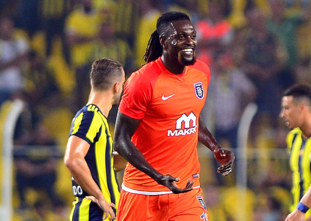 Arsenal : Adebayor cartonne Wenger