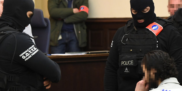 Attentat du 13 novembre en France : Salah Abdeslam refuse de comparaître à son procès jeudi