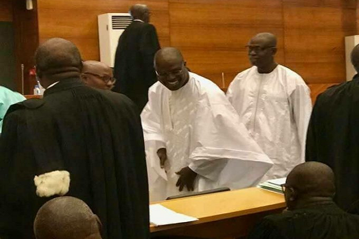 Direct Tribunal : Khalifa Sall et sa défense changent de stratégie