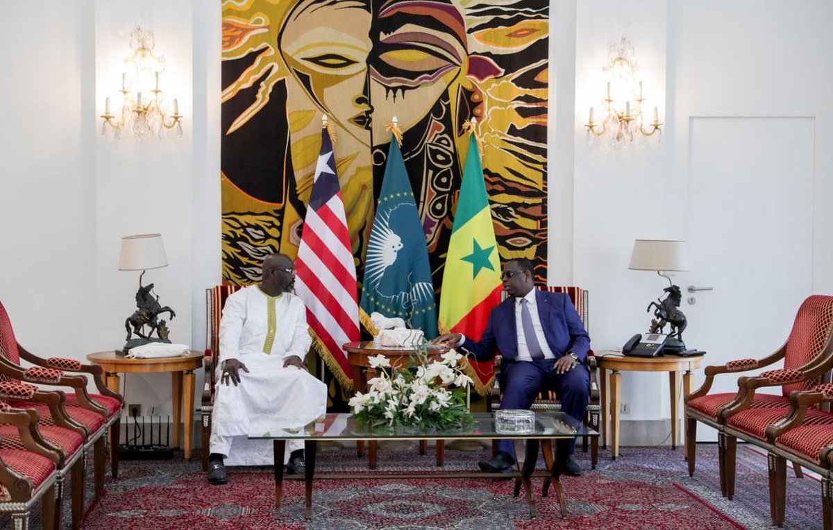 Les premières images de l'arrivée du Président Weah à Dakar