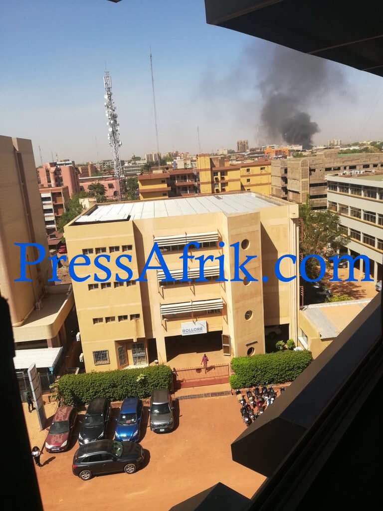Images de Burkina Faso : le centre de Ouagadougou visé par une attaque