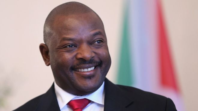 Nkurunziza nommé 'guide suprême éternel'