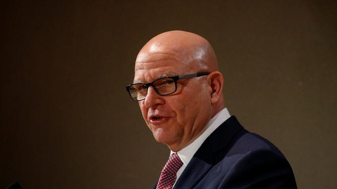 Le conseiller à la sécurité nationale de Trump pourrait rejoindre la longue liste des départs