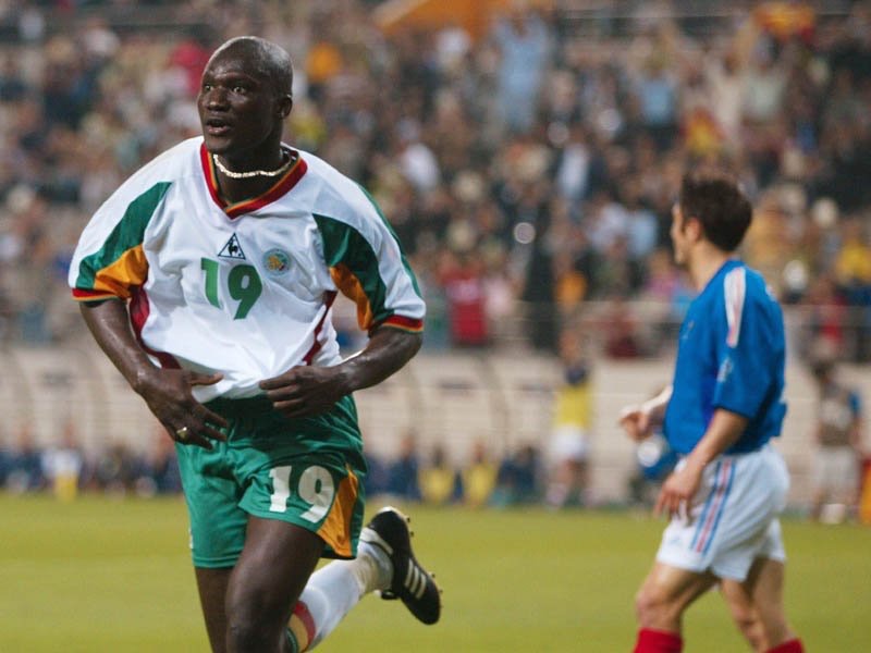Pape Bouba Diop parmi les 100 joueurs qui ont marqué la Coupe du monde
