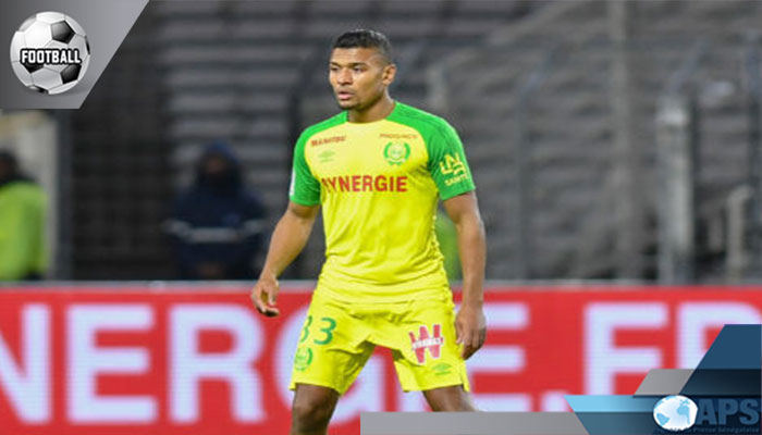 Santy Ngom à Dakar pour des papiers de naturalisation 