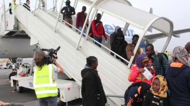 180 migrants sénégalais vont atterrir ce jeudi à l'AIBD en provenance de la Libye (Communiqué)