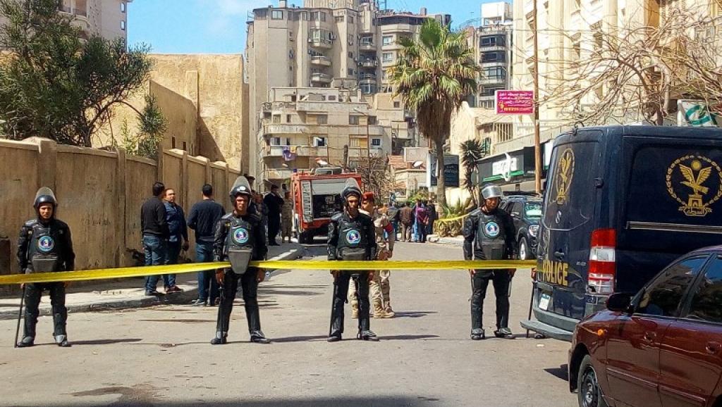 Bilan de l'attentat d'Alexandrie : un policier tué et quatre autres blessés