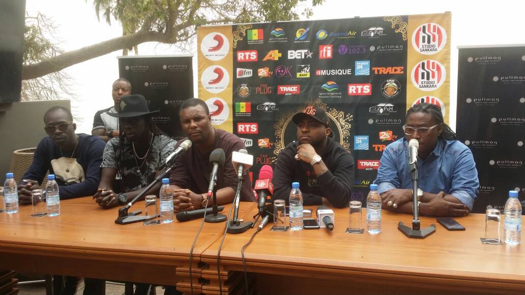 Show de Davido ce samedi au Monument de la Renaissance : Dj Awadi fustige l'absence des sponsors