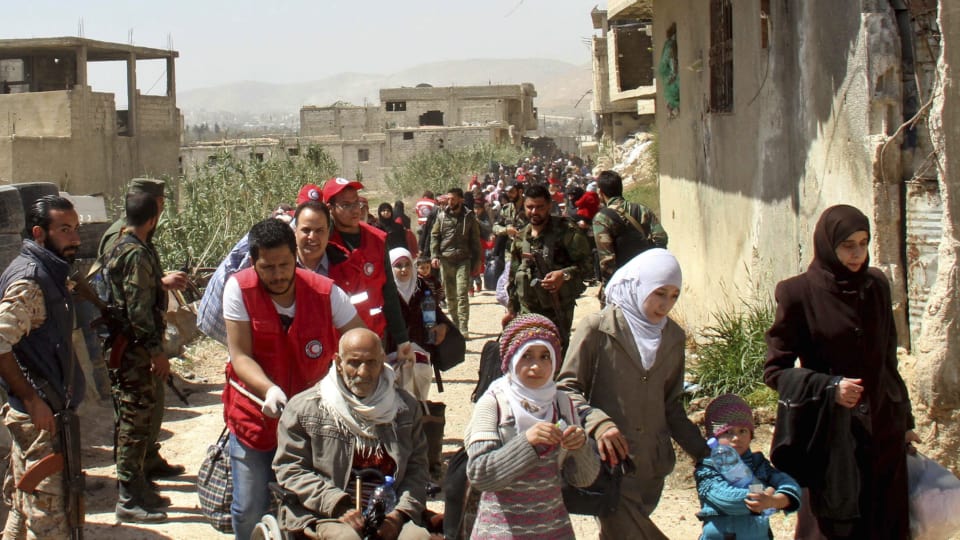 Syrie : des milliers de rebelles et de civils fuient la Ghouta orientale