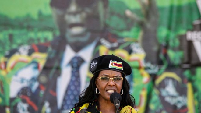 ​Zimbabwe : des orpailleurs envahissent un domaine de Grace Mugabe