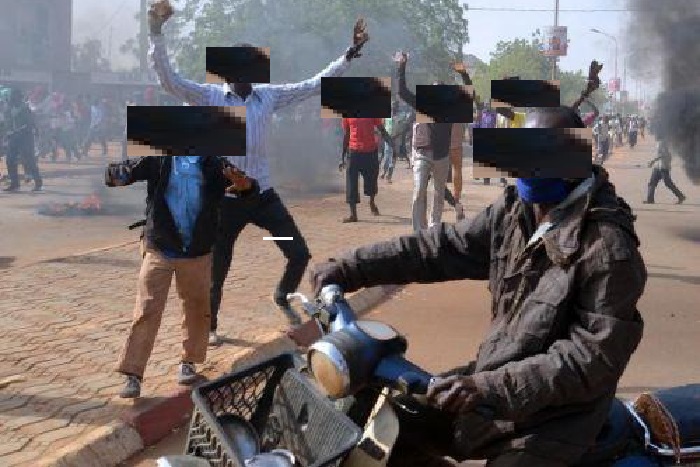 Urgent-Grand Yoff brûle : les partisans de Khalifa Sall manifestent leur colère dans les rues