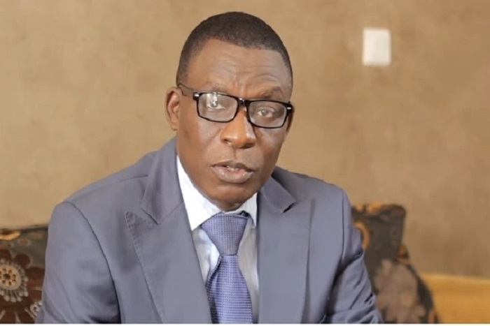 Farba Senghor disqualifie la candidature de Karim Wade et conseille au Pds de dialoguer avec Macky