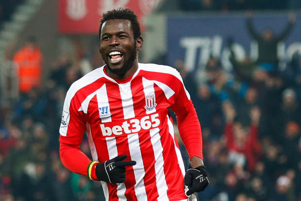 Stoke City : Le coach Lambert salut l’engagement de Mame Diouf