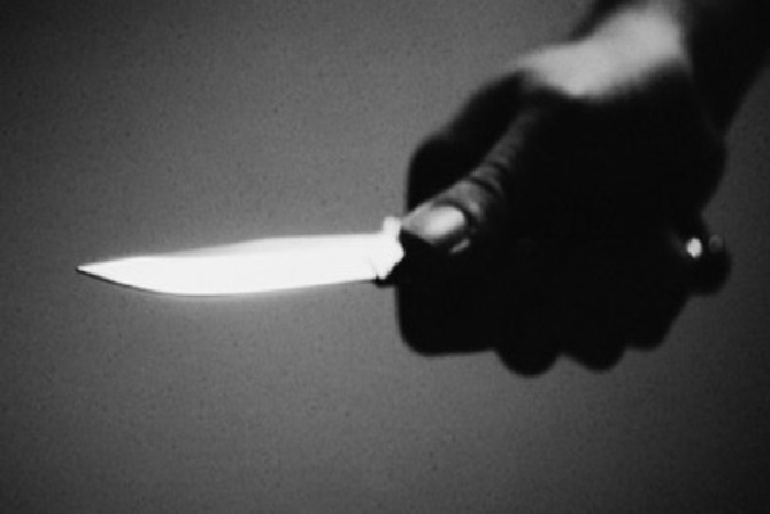 Mékhé : un malade mental poignarde mortellement une restauratrice