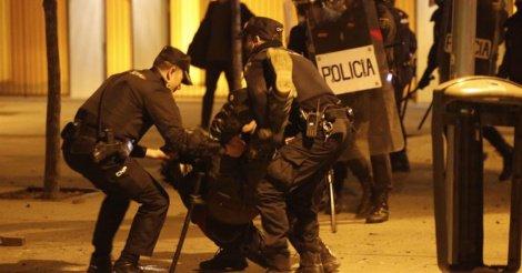 URGENT - Une comionnette fonce sur des piétions et tue 9 personnes au Canada