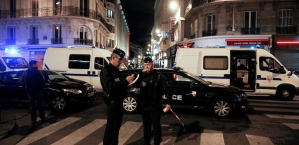 ​Paris : l'État islamique revendique l'attaque au couteau à Opéra