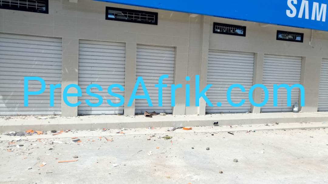 UCAD - Boutiques et sociétés paient le tribut des affrontements