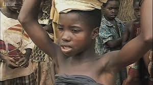 Mon enfance volée: "J'ai été détenue dans un sanctuaire à cause des pêchés de mon oncle"