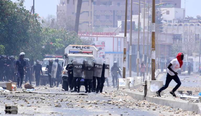 Pas moins de 3000 étudiants dans les rues de Saint-Louis pour marcher ce jeudi
