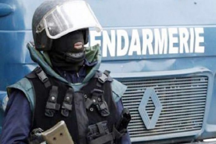 Un faux capitaine de l’armée tombe pour escroquerie