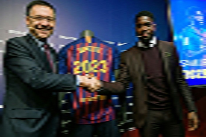 Barcelone : Umtiti a rempilé et sa clause libératoire relevée à environ 328 milliards de F cfa