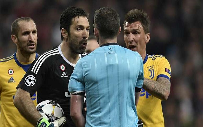 OFFICIEL : Buffon suspendu trois matches pour son carton rouge face au Real