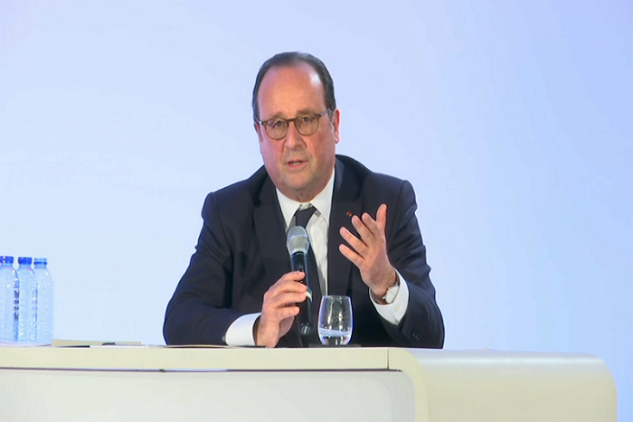 "Inventaire du quinquennat" de Hollande: l'ex-chef de l'Etat enchaîne les piques à Macron