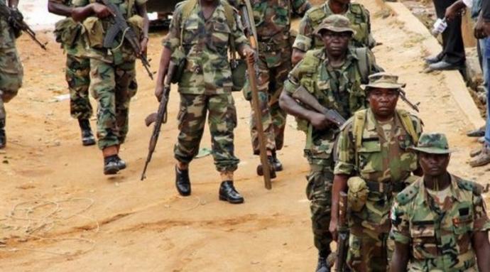 Ministère de la Défense camerounaise : Vers une interdiction des réseaux sociaux aux militaires !