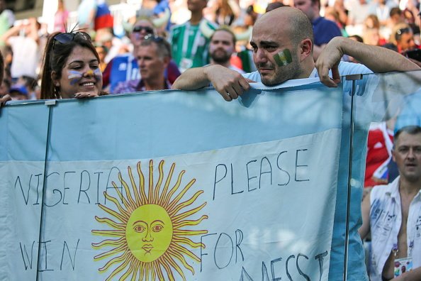 Les supporters argentins supplient le Nigeria de gagner... pour Messi