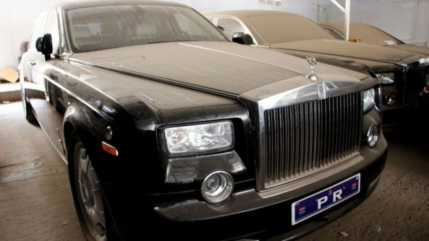 ​La Gambie vend les avions et les voitures de Jammeh