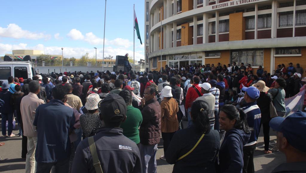 Madagascar : les enseignants déterminés à poursuivre la grève