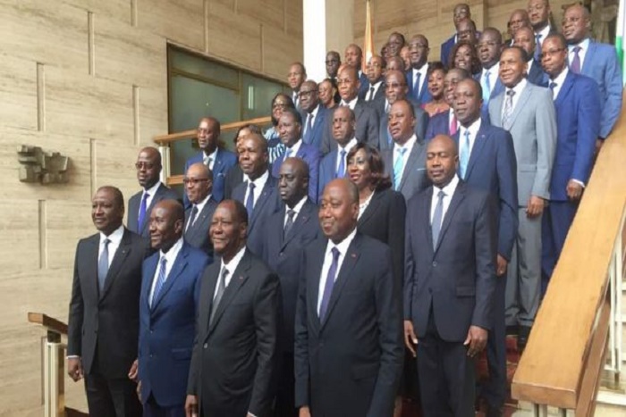 ​Côte d'Ivoire : gouvernement au complet
