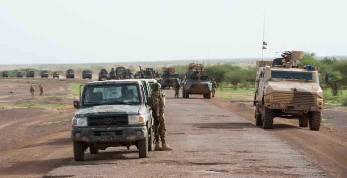 Centre du Mali : quatre militaires transportant des urnes tués dans une attaque
