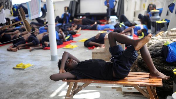 Migrants: l'«Aquarius» de nouveau en errance en Méditerranée