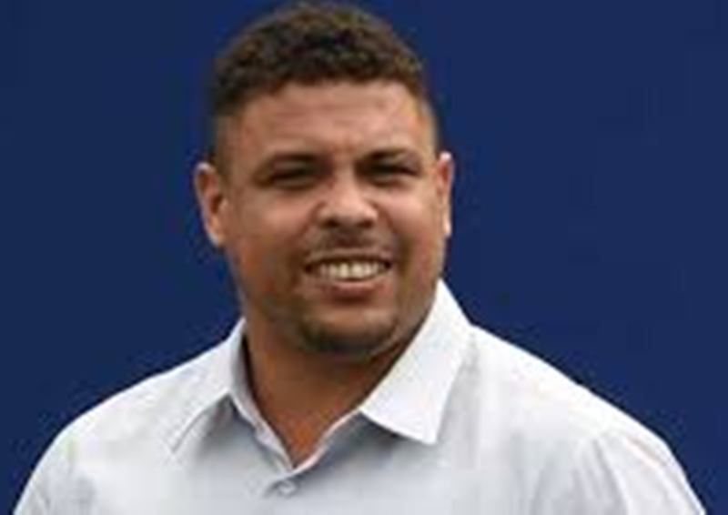 Football: Le Brésilien Ronaldo rachète 51% du Real Valladolid