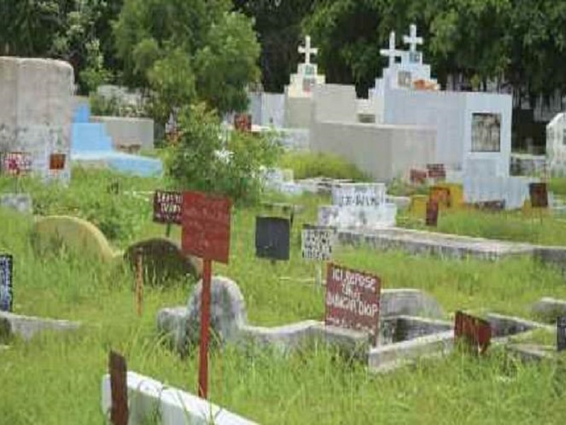 Dernière minute : Le cimetière musulman de Pikine inondé