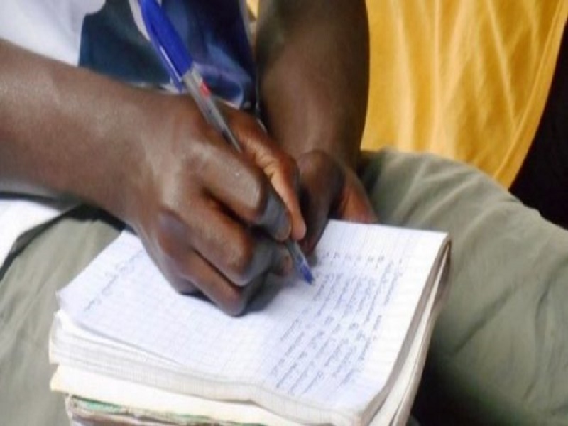 Menaces sur la rentrée scolaire: Inquiets, les élèves et leurs parents demandent le respect des accords