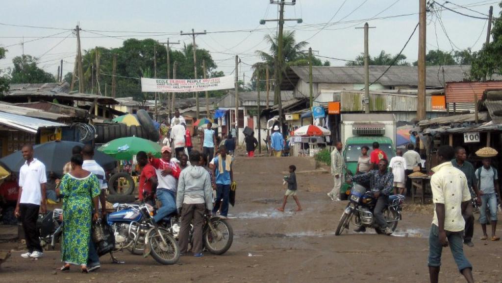 Cameroun: scènes de panique après des tirs de sommation dans un hôtel de Douala