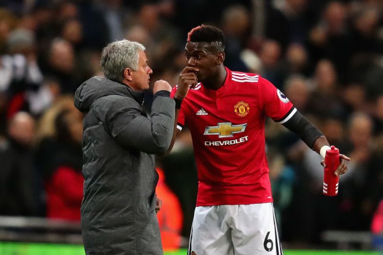 Manchester United : c’est la guerre totale entre Mourinho et Pogba
