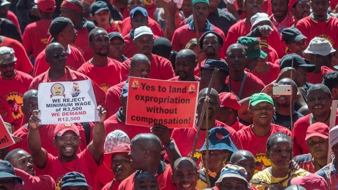 Thabo Mbeki accuse l'ANC d'être devenu un ‘parti noir’