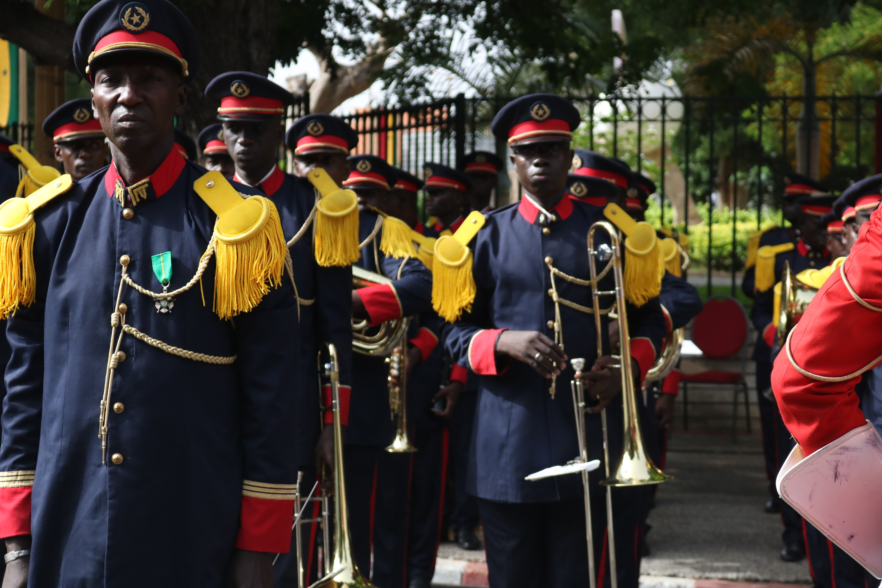 Revivez l'hommage National rendu au défunt chef du protocole