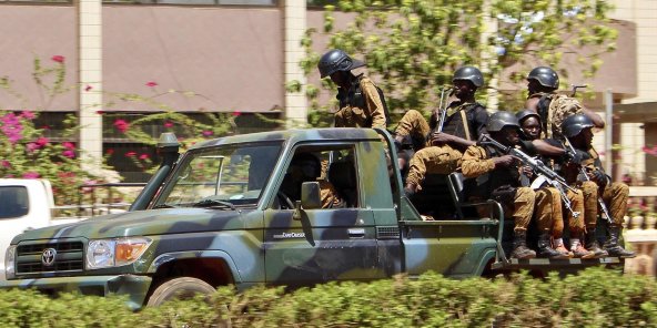 Burkina Faso : au moins un mort dans l’attaque d’une gendarmerie près de la frontière malienne
